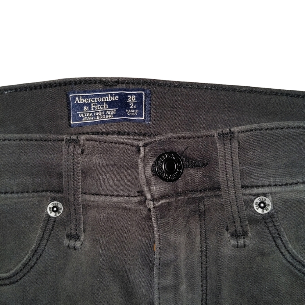 Charcoal Ultra high-rise Jean legging